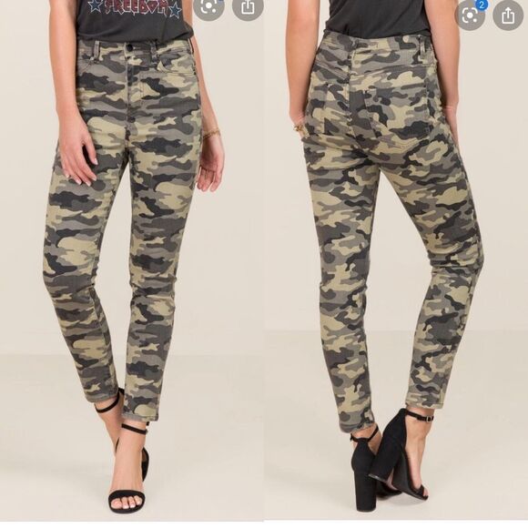 Harper Denim - Harper Francescas High Rise Camo Jeans Sz 27